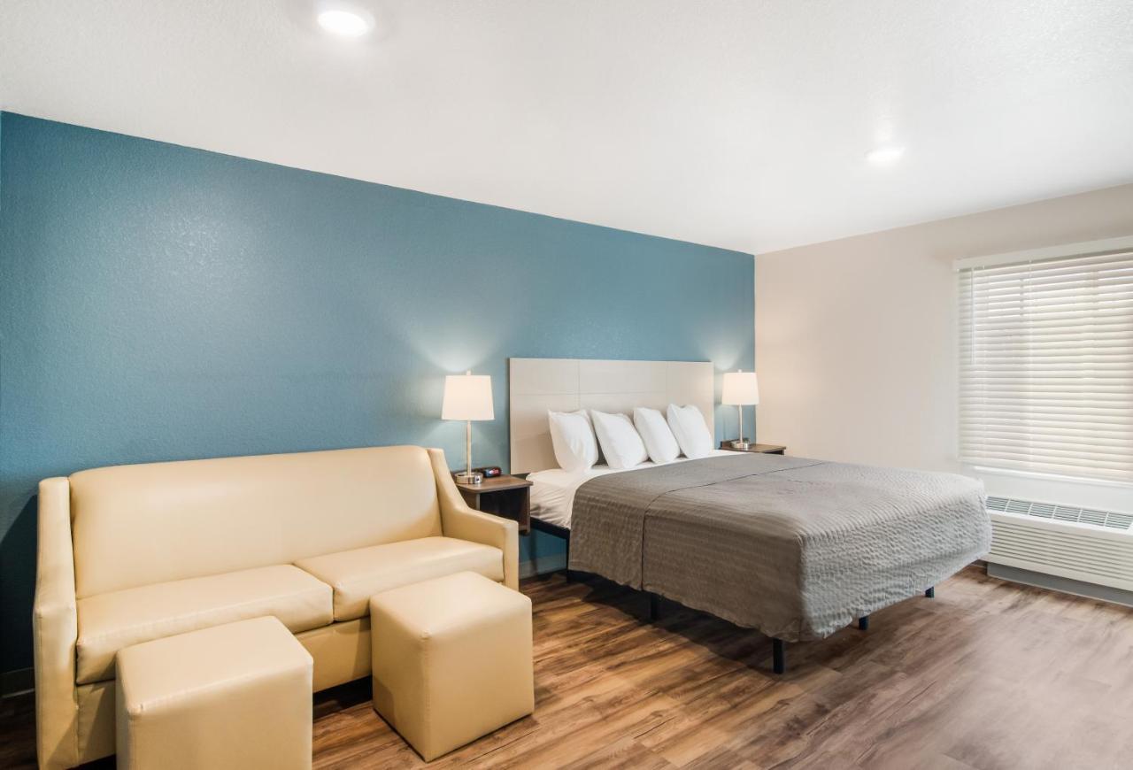 Woodspring Suites Thornton-North Denver Exterior photo