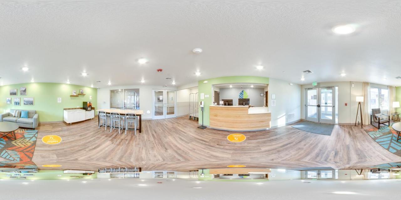 Woodspring Suites Thornton-North Denver Exterior photo